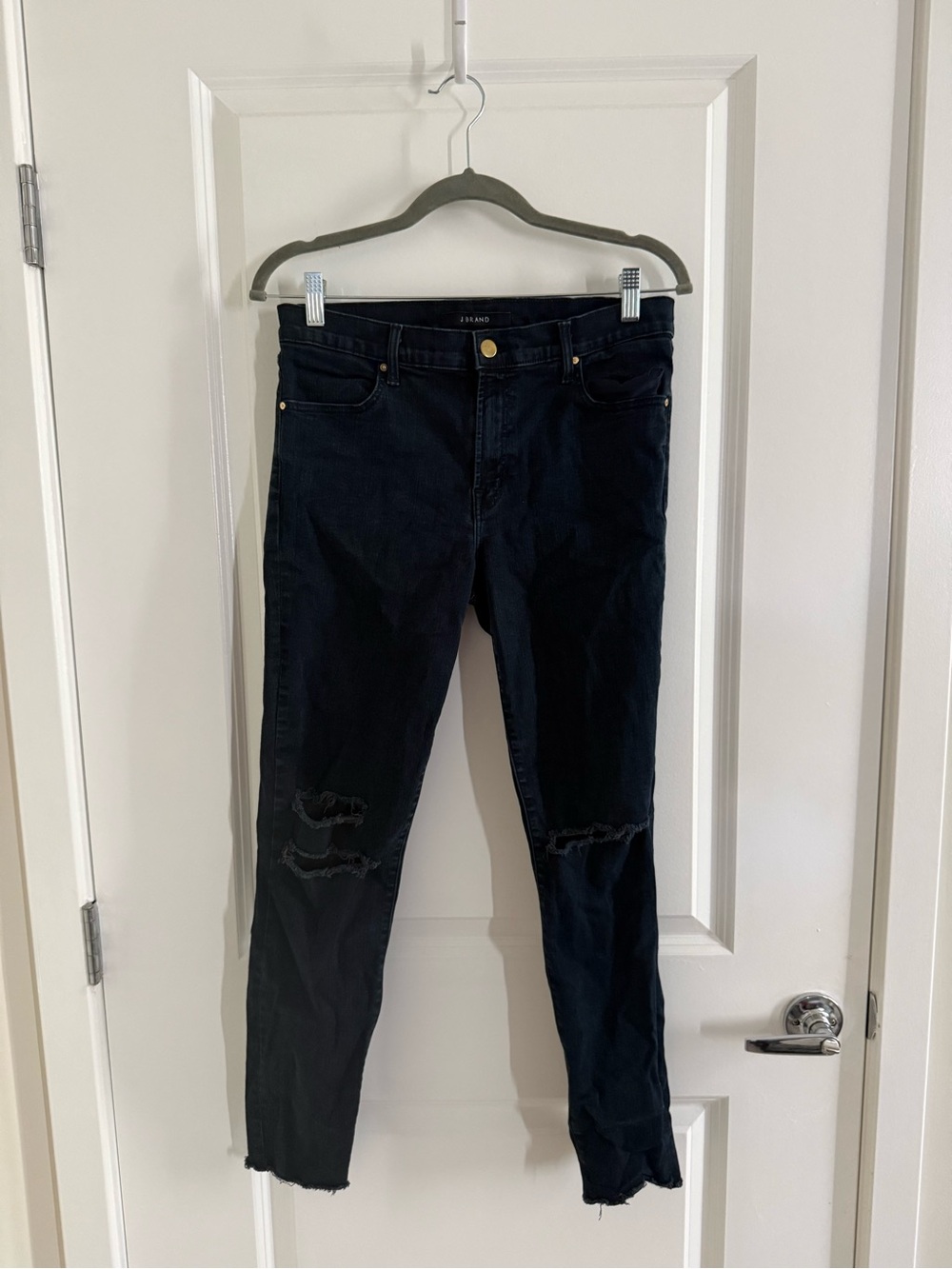 J Brand Black Skinny Jeans with Distressed Knees